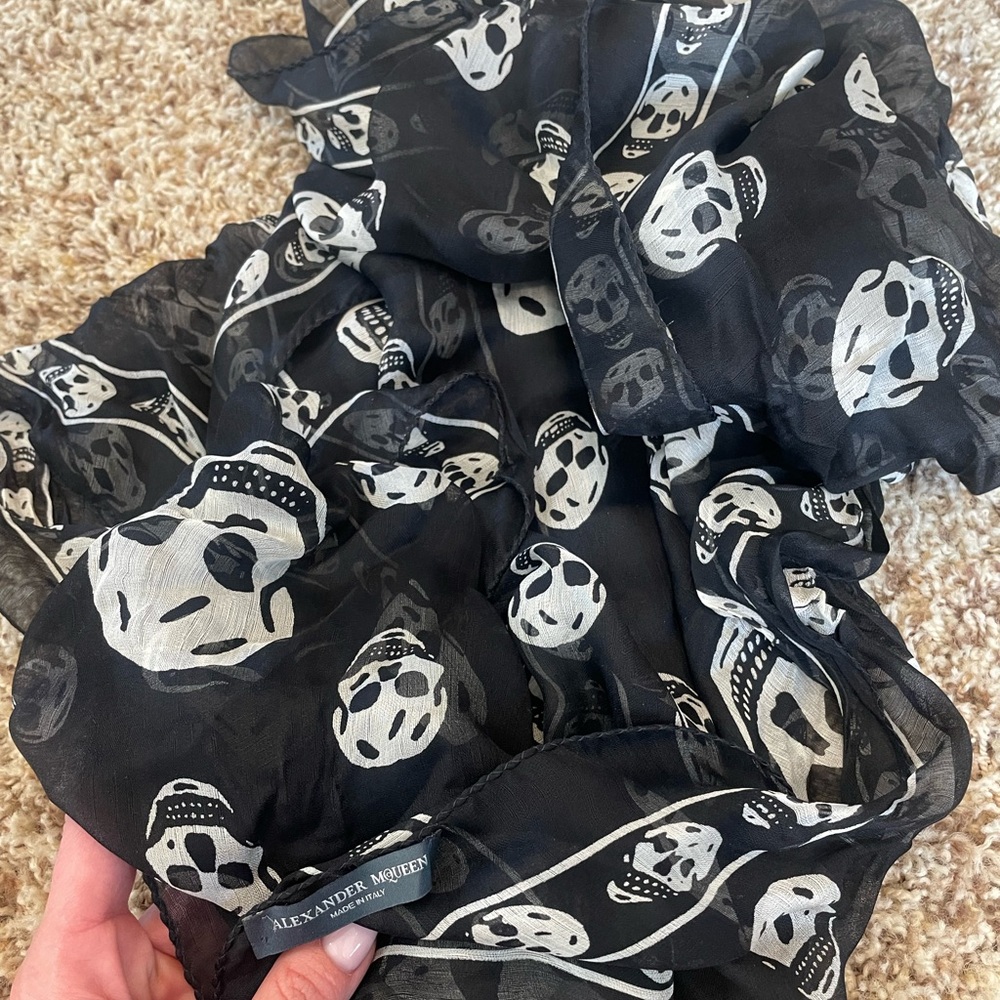 Alexander McQueen Skull Scarf